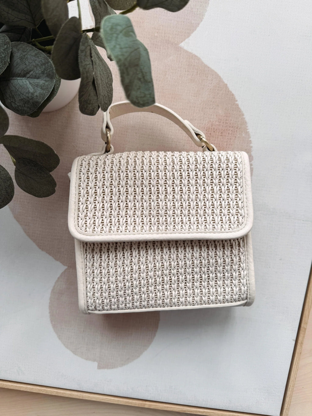 White woven crossbody bag